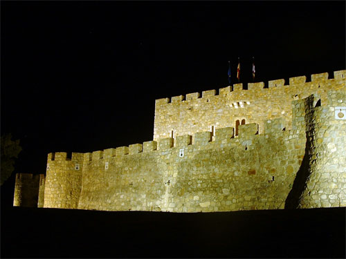  Castillo iluminado