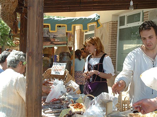IV Mercado medieval de La Adrada IV Mercado medieval de La Adrada